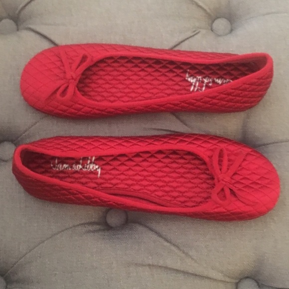 Flats - Picture 3 of 3